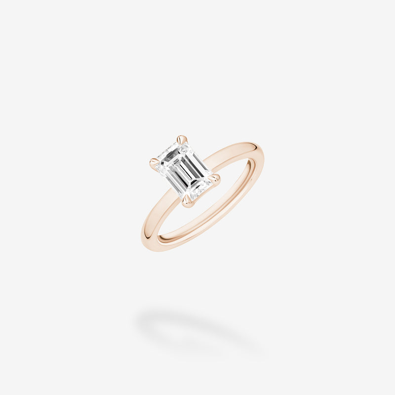 Finito Emerald Cut Milestone Ring